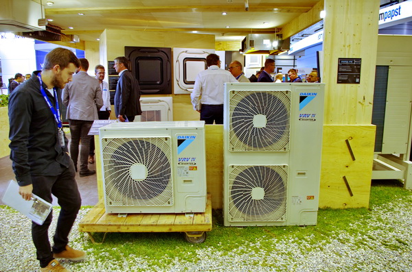 pompes &Atilde;&nbsp; chaleur Daikin VRV IV